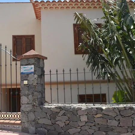 Apartman Heliconia 3 *
